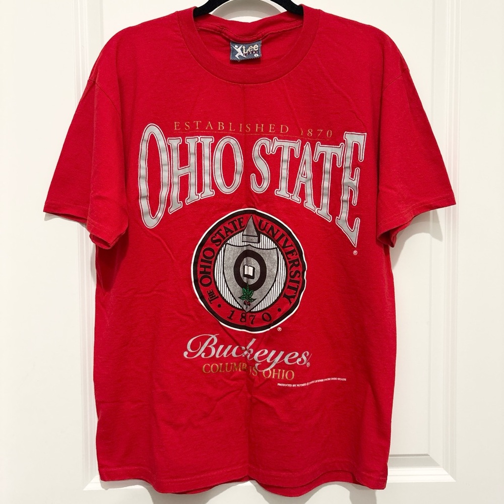 Ohio State Buckeyes t shirt.